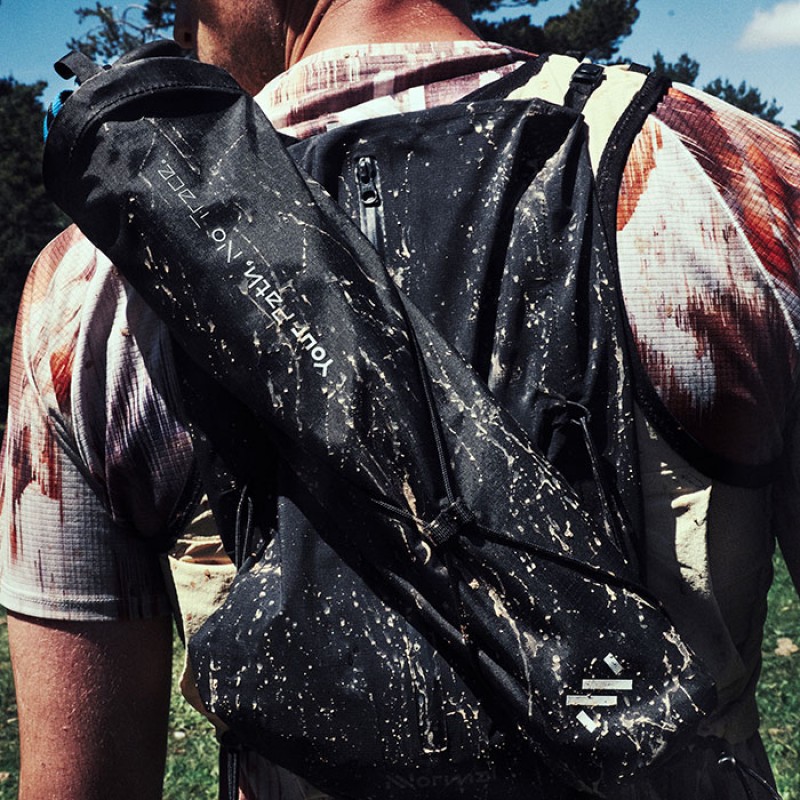 QUIVER BAG BLACK